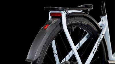 Cube Kathmandu Hybrid ONE 800 polarwhite'n'black Größe: Easy Entry 58 cm Produktbild 4