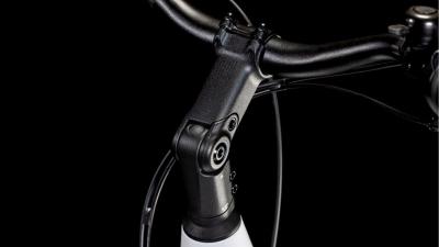Cube Supreme Hybrid Comfort ONE 500 metallicwhite'n'black Größe: Easy Entry 58 cm Produktbild 2